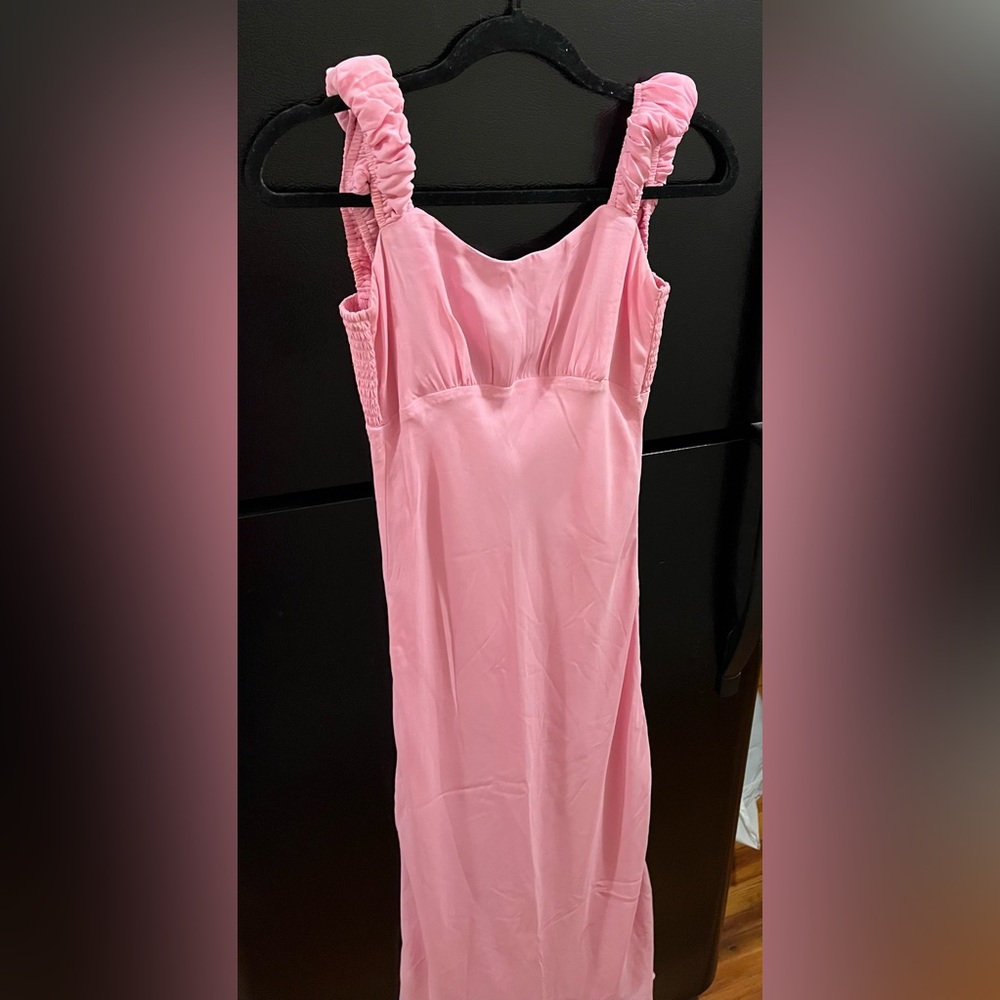 NEVER WORN ABERCROMBIE PINK LONG DRESS